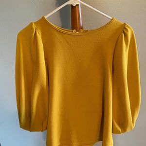 Puff sleeve blouse